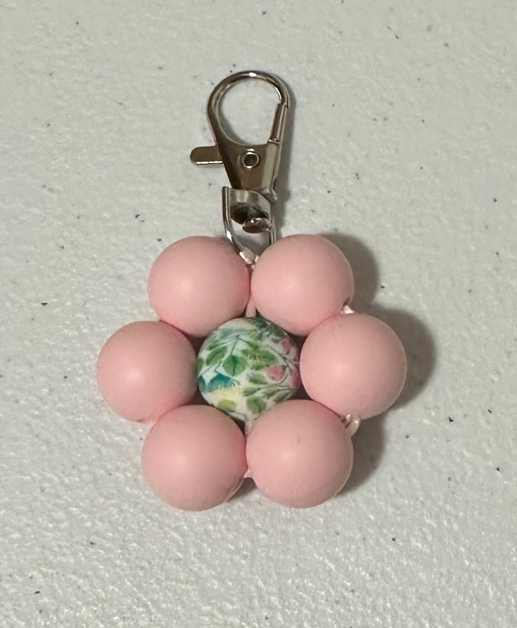 Beaded daisy keychains